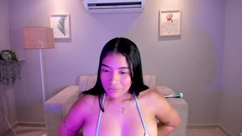 Noemy online show from August 12, 3:03 pm