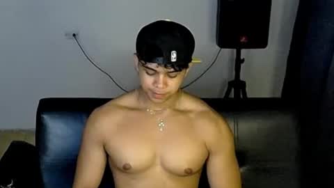 luis navas online show from May 11, 6:48 am
