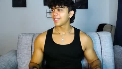 luis navas online show from May 26, 3:40 am
