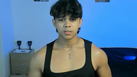 luis navas online show from June 10, 4:41 am