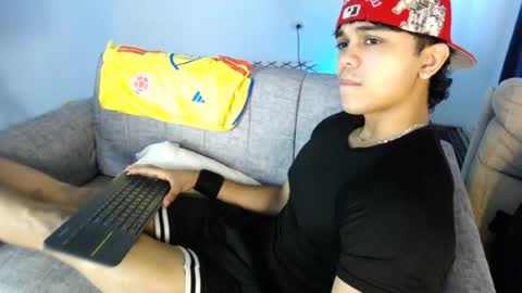 luis navas online show from June 23, 4:08 pm