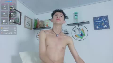 noah_tyler_ online show from July 8, 11:20 pm