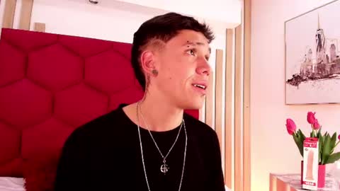 Noah online show from July 24, 10:40 am
