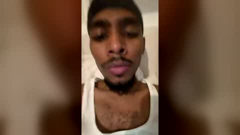 noahj3596 online show from July 26, 8:52 am