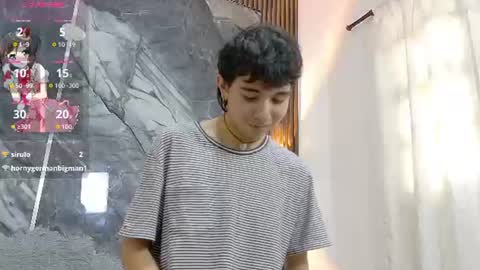    online show from August 11, 4:42 pm