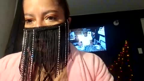 Noa venom online show from July 27, 1:11 am