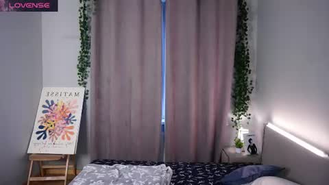 Emmy online show from August 15, 3:54 am