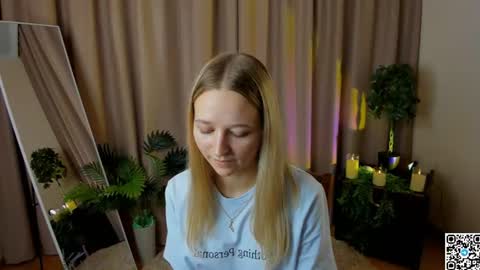 Aurora online show from August 3, 1:18 pm