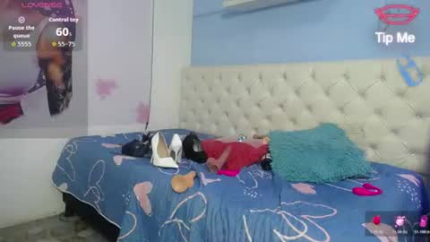 noelia_milfs online show from August 15, 5:22 am