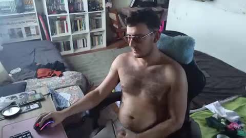 Noeliswaifu online show from July 24, 7:50 pm