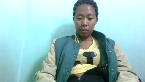 noellah online show from August 10, 6:48 am