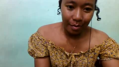 noellah online show from August 16, 10:08 am