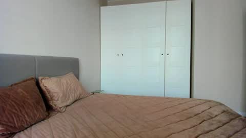Noelle Natty online show from July 26, 1:54 am