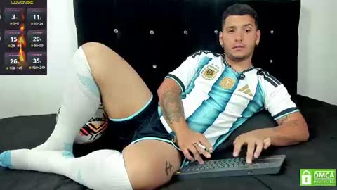 noha_white online show from August 3, 6:48 pm