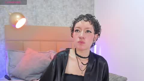    online show from August 3, 7:54 pm