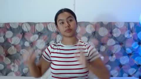 Noira Vale online show from August 4, 9:23 pm