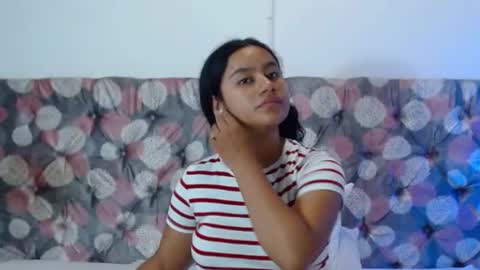 Noira Vale online show from August 4, 11:35 pm