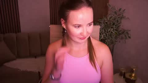 noirmilf online show from August 12, 11:12 am