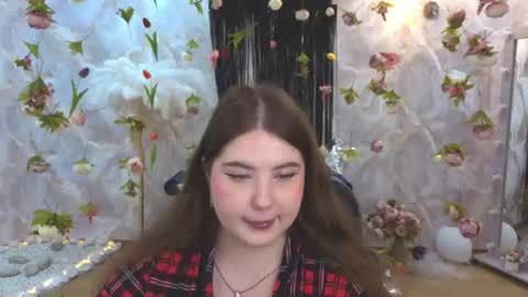 noirwhisper online show from August 7, 2:44 am