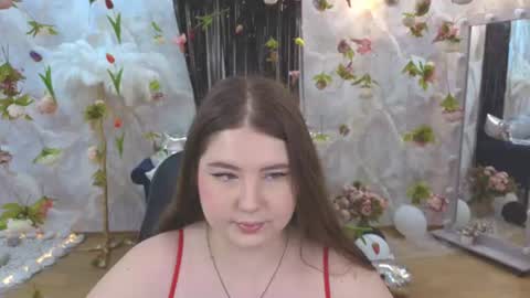 noirwhisper online show from August 9, 6:20 pm