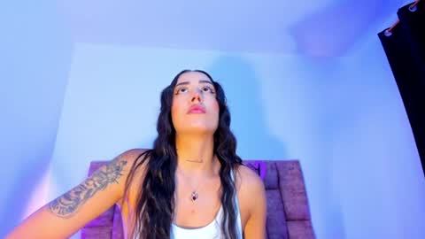 Nora Da Silva online show from June 15, 6:17 pm