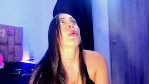 Nora Da Silva online show from July 16, 3:18 am