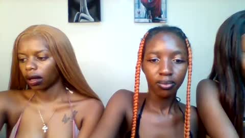 Norababy20 online show from August 14, 5:00 am