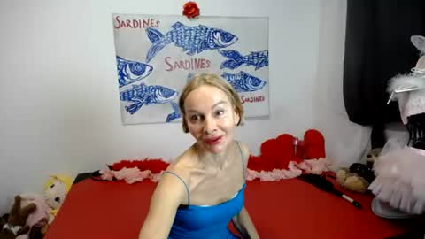 noraohgreys online show from August 8, 3:01 pm