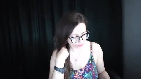NoraSexyMilf online show from August 6, 12:15 pm