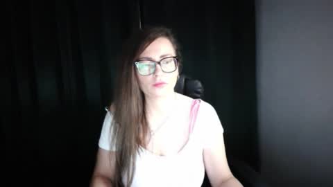 NoraSexyMilf online show from August 7, 10:37 am