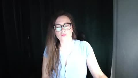 NoraSexyMilf online show from August 11, 10:17 am