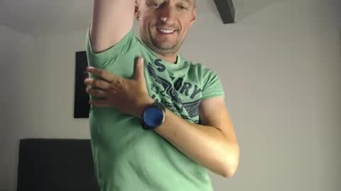 nordicrunner76 online show from July 26, 8:14 pm