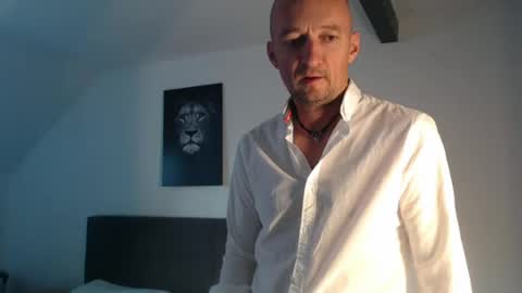 nordicrunner76 online show from July 30, 7:48 am