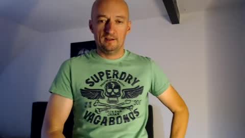 nordicrunner76 online show from August 8, 8:03 am