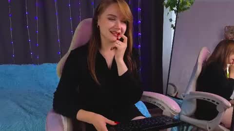 Emily online show from August 4, 5:37 am