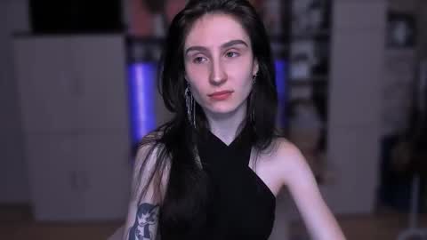 Hazel online show from February 19, 2:15 pm