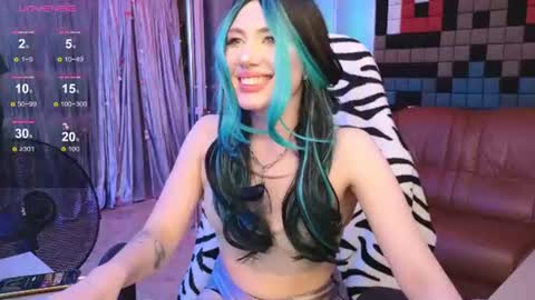 northern_moon online show from August 7, 10:54 pm