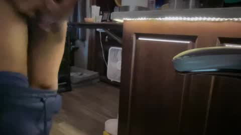 nostringfun online show from August 6, 8:19 pm