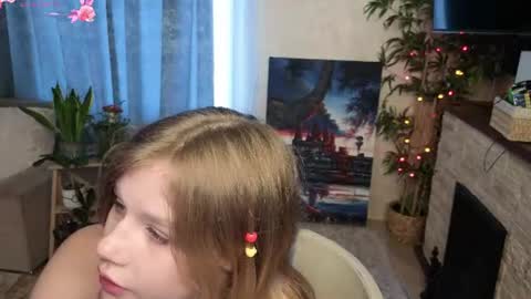 nothing_freya online show from August 9, 2:23 am
