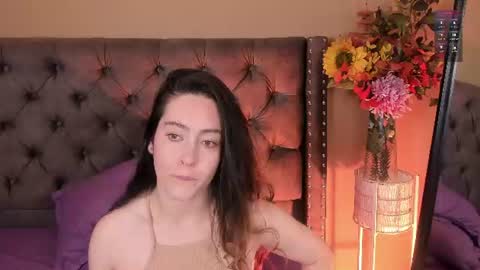nova_grey__ online show from August 14, 4:21 pm