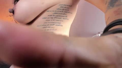 nova_scarlett online show from April 3, 3:20 pm
