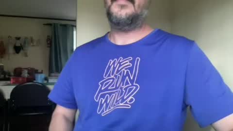 novio_muyalto online show from June 15, 10:52 pm