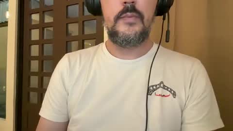 novio_muyalto online show from July 9, 10:48 pm