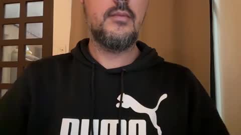 novio_muyalto online show from August 4, 8:06 pm