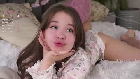 Amelia online show from August 9, 8:48 am