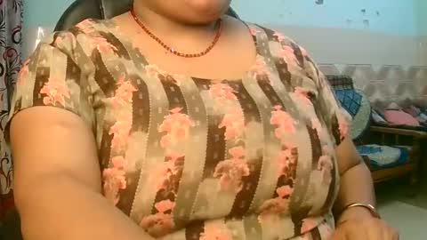 nsexyladdy online show from May 10, 3:47 pm