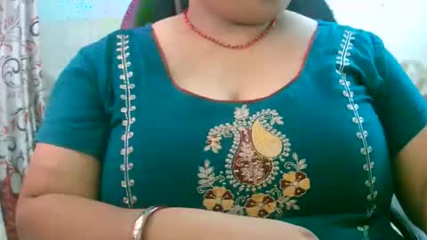 nsexyladdy online show from May 11, 11:45 am