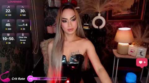QUEEN MIRAHH online show from February 23, 8:24 am