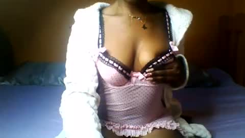 nukshypipi online show from August 9, 1:28 am
