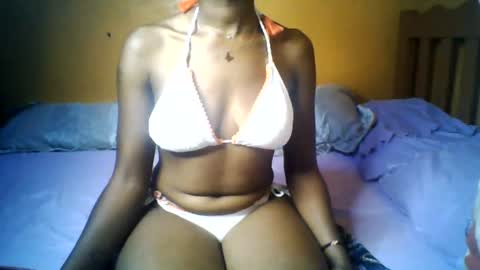 nukshypipi online show from August 9, 11:00 am